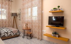 Chrysa Apartment